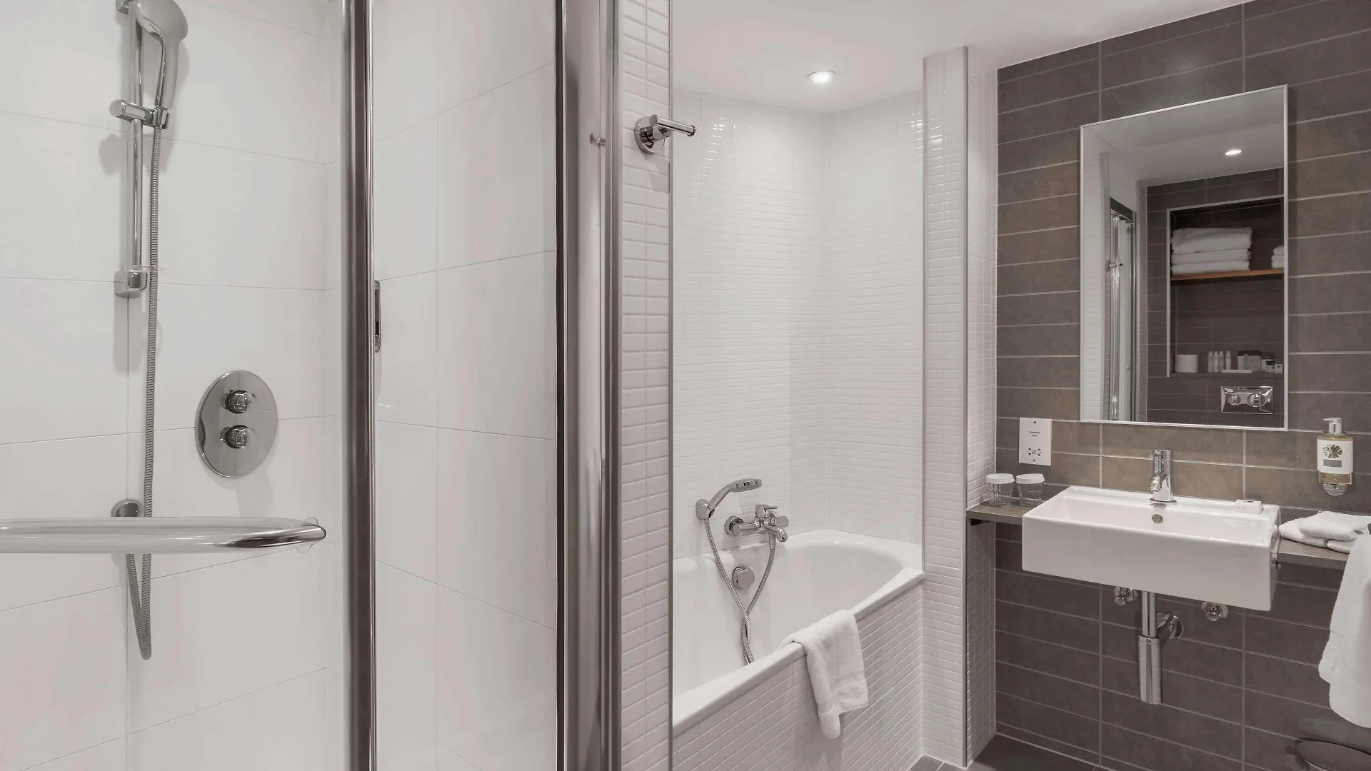 Doubletree By Hilton Hotel London - Tower Of London