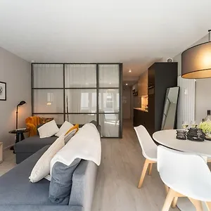 Ostend Central Residence Apartment